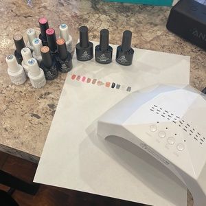 Like new gel nail kit